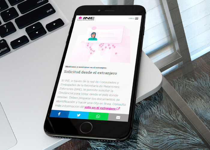 Mockup of website in mobile phone